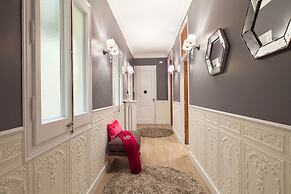 Catalunya Palace Apartment