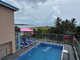 Breeze Haven Surf Retreat