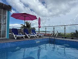 Breeze Haven Surf Retreat