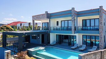 Luxury Oceanfront Villa Fully Staffed