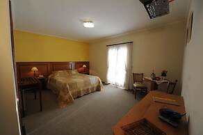 Pousada Vilage Inn Capivari