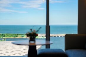 Crowne Plaza Weihai Binhai by IHG