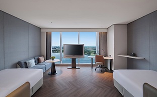 Crowne Plaza Weihai Binhai by IHG