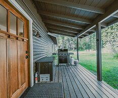 Spotted Bear Cabin For 6