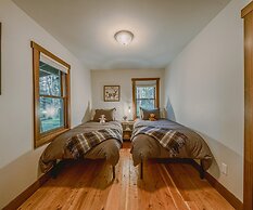 Spotted Bear Cabin For 6