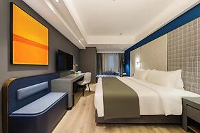 Shanghai Lujiazui BaBaiBan LANOU Hotel