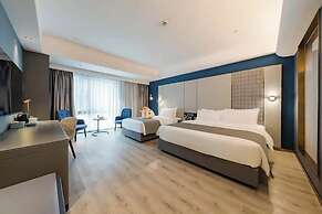 Shanghai Lujiazui BaBaiBan LANOU Hotel