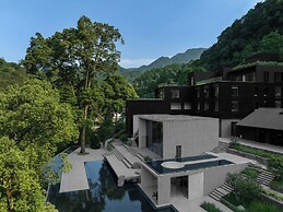ZOLAND Resort Hotel Emei Mountain