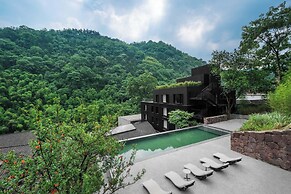 ZOLAND Resort Hotel Emei Mountain