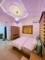 All Smiles Luxury Apartment