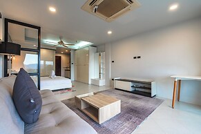 1BR Condo Pool & Mountain View C224