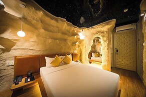 Cupid Hotel 3