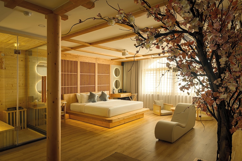 Cupid Hotel 3