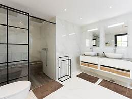 Castiglione Luxury Beachfront Duplex Penthouse