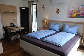 Rana's B&B