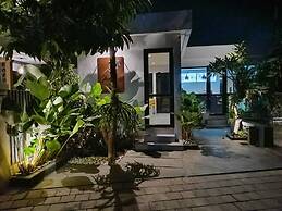 Padinis Villa & Coffee