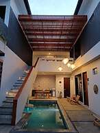 Padinis Villa & Coffee