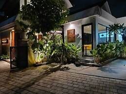 Padinis Villa & Coffee