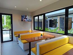 Padinis Villa & Coffee