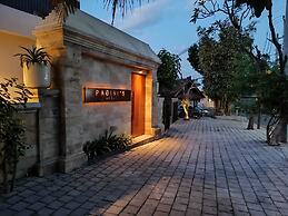 Padinis Villa & Coffee