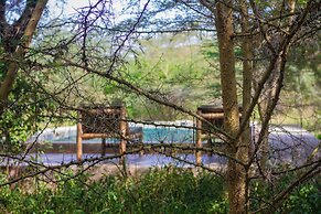 Moonbow Lodge