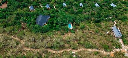 Moonbow Lodge