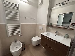 077 Moderno Monolocale Giustino
