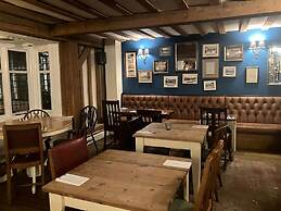 The Royal Oak Hotel