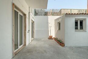 Estrela House II by Homing