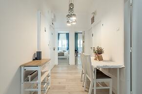 Estrela House II by Homing