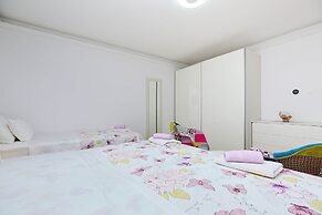 Azinovic Apartments