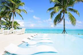 Two Bedroom Cable Beach Condo With Patio