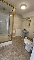 Gatwick Castle B&B