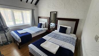 Gatwick Castle B&B