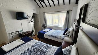 Gatwick Castle B&B