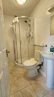 Gatwick Castle B&B