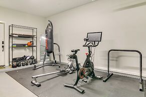 Private Pool & Gym! Winter Escape Near South Padre