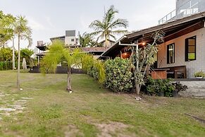 Casas Valley Design - Praia do Rosa - SC