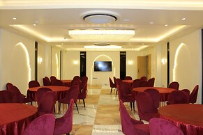 Hotel Avadh Classio