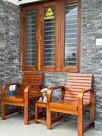 Breezy villa