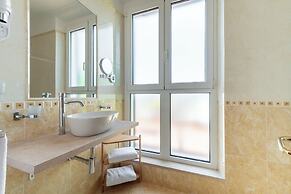 Esposizione Luxury Rome