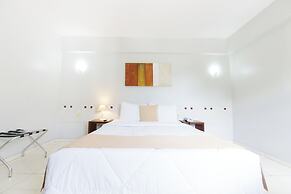 Tarik Fontes Plaza Hotel