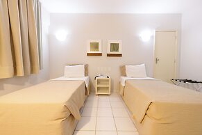 Tarik Fontes Plaza Hotel