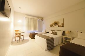 Tarik Fontes Plaza Hotel