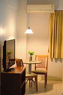 Tarik Fontes Plaza Hotel