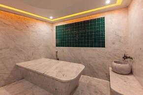 QUİ HOTEL & SPA