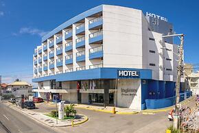 Ingleses Praia Hotel