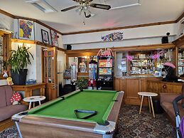 Pine Lodge Hotel