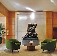 Four Seasons 1br Suite