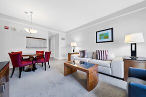 Four Seasons 1br Suite